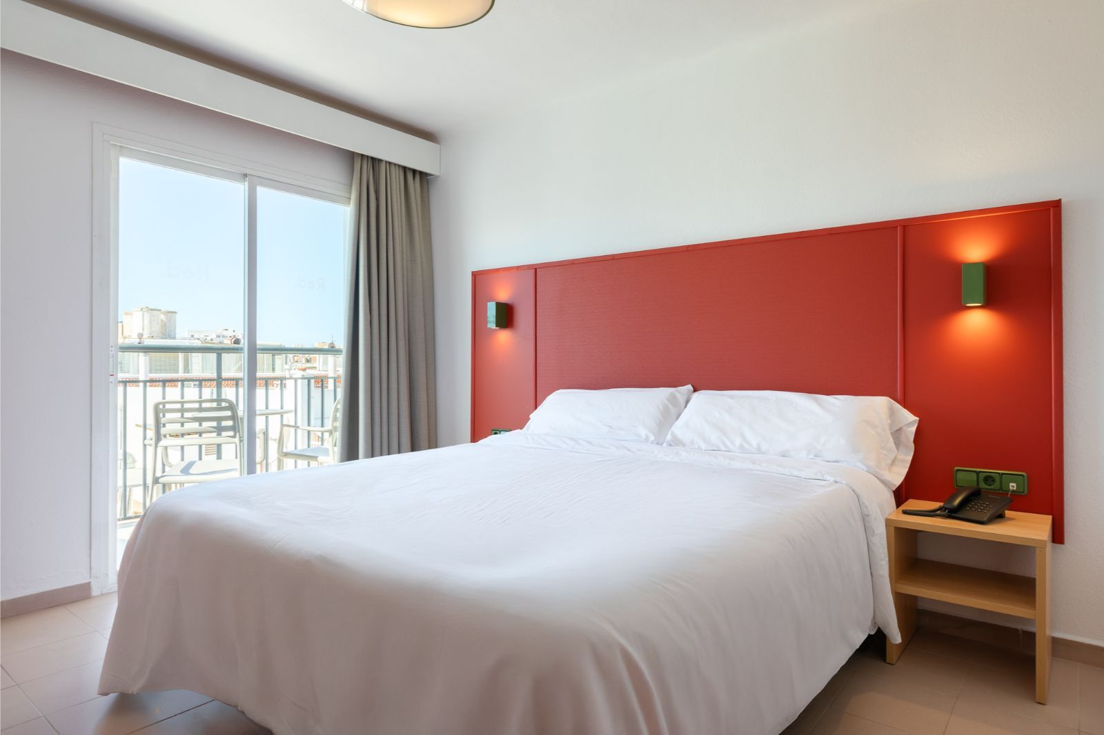Street View Room - The Red Hotels