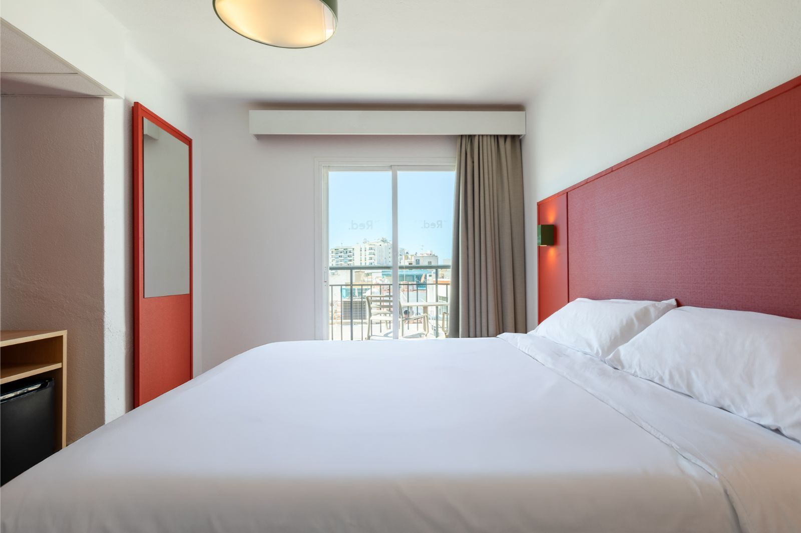 Street View Room - The Red Hotels