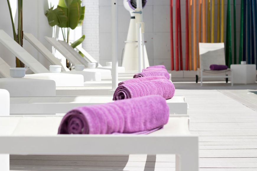 Toallas de piscina y playa - The Red Hotel